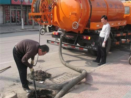 新市清掏化粪池，健康生活从这里开始